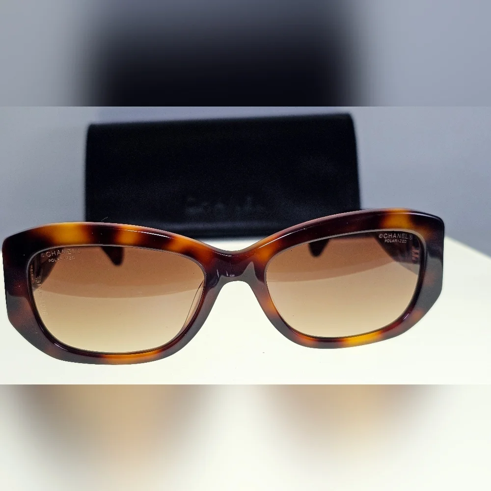 Chanel 5493-A 1295/S9 Women's Tortoise/Brown Polarized Sunglasses